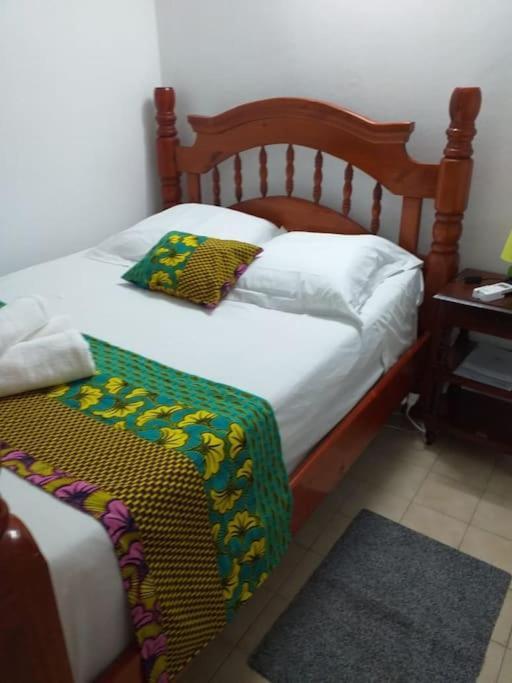 לה גוסייר Maison Creole Chaleureuse Avec Stationnement מראה חיצוני תמונה